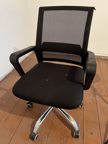 складной кресло: Комплект офисной мебели, Кресло