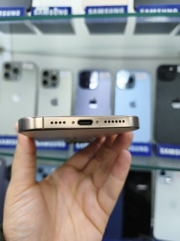 Apple iPhone: IPhone 16 Pro Max, 1 TB, Qızılı, Face ID — 3