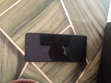 samsun a73: Samsung Galaxy A32, 64 GB, rəng - Bənövşəyi, Qırıq, Sensor, Barmaq izi