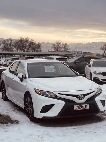 тайота платз: Toyota Camry: 2019 г., 2.5 л, Автомат, Бензин, Седан