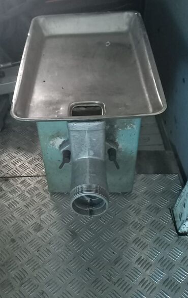 mətbəx tərəzisi: Ət çəkən maşın İşlənmiş