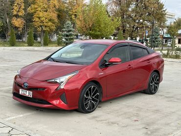 Toyota: Toyota Prius: 2017 г., 1.8 л, Вариатор, Гибрид, Хэтчбэк