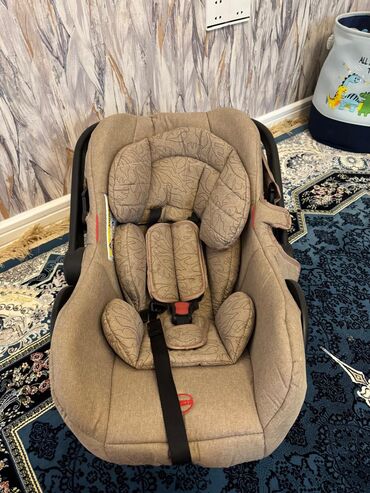 usaq ucun yellencekler qiymetleri: Milana….Avtokreslo qiymeti 25man yaxwi veziyyetde.unvan Nesimi ray lalafo.az -da usaq ucun yellencekler qiymetleri: Milana….Avtokreslo qiymeti 25man yaxwi veziyyetde.unvan Nesimi ray