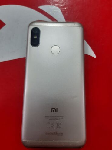 telefon satisi gence: Xiaomi Mi A2 Lite, 32 GB, rəng - Qızılı, 
 Sensor