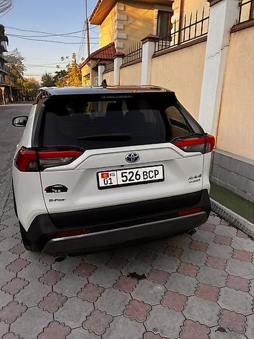 Toyota: Toyota RAV4: 2020 г., 2.5 л, Автомат, Гибрид, Кроссовер — 3