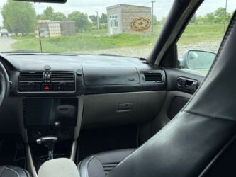 Volkswagen: Volkswagen Jetta: 2 l | 2001 il Universal — 3