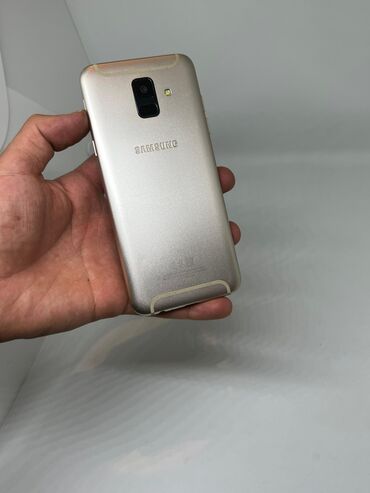 чехол на google pixel 3: Samsung Galaxy A6, Б/у, 32 ГБ, цвет - Золотой, 2 SIM