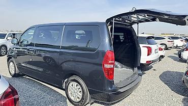 мисубиси спейс стар: Hyundai H-1: 2019 г., 2.5 л, Автомат, Дизель, Пикап — 8