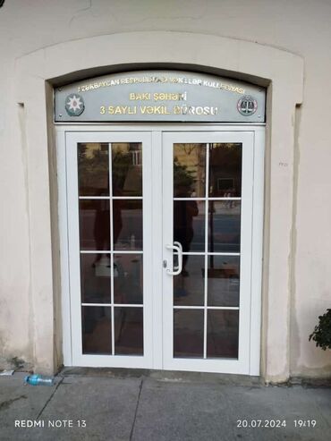 Digər tikinti materialları: Şüşə ara kesme Ofis Cafe Bank ve diger obyektler üçün şüşe — 21