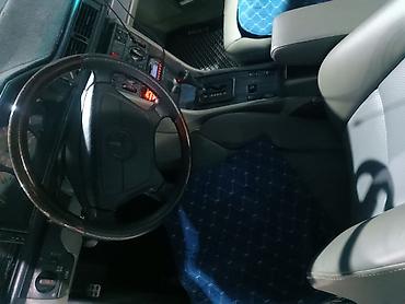 Mercedes-Benz: Mercedes-Benz W124: 1995 г., 3.2 л, Автомат, Бензин, Седан — 11