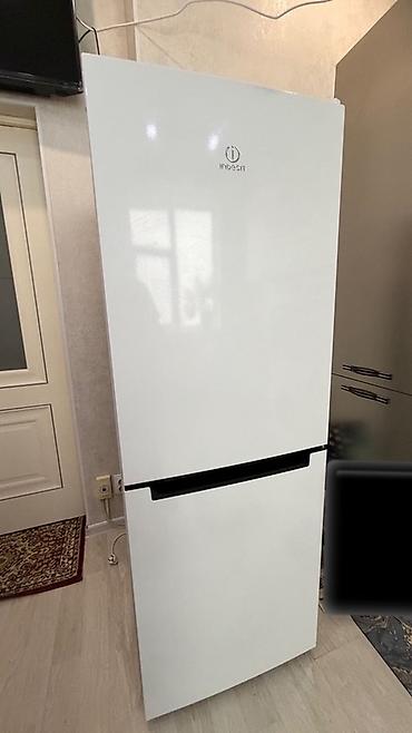 fridge: Холодильник Indesit, Б/у, Двухкамерный, Total no frost, 60 * 170 * 60 — 1
