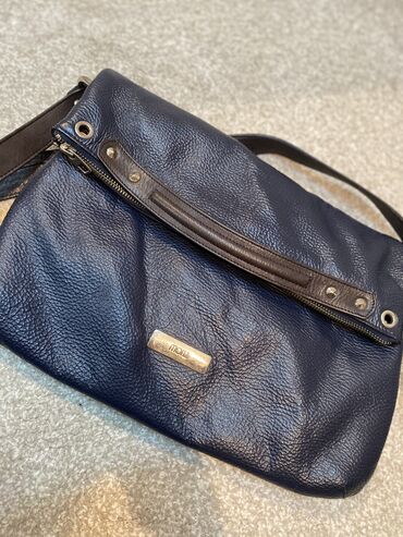 poštarske torbe: Shoulder bag, Mona, Material: Leather