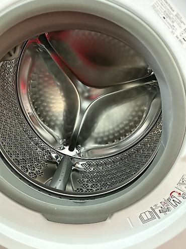 silver dondurucu: Electrolux PerfectCare 700 buxarlı paltaryuyan (yuma+qurudma) - Ön — 3
