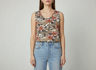 oversized vans t shirty: Футболка жіноча, розмір M