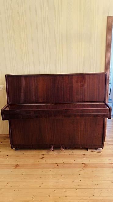 piano dersi: Upright pianino – klassik taxta korpuslu, tünd qəhvəyi (qoz rəngində) — 1