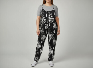 spodenki krótkie plus size: Kombinezon damski, rozmiar 2XL