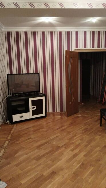 Uzunmüddətli kirayə mənzillər: 9 mkr,Bolmartın üstündə,18 mərtəbəli binanın 8 ci mərtəbəsində,3 — 11