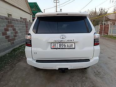 Toyota: Toyota 4Runner: 2021 г., 0.4 л, Автомат, Бензин, Внедорожник — 6