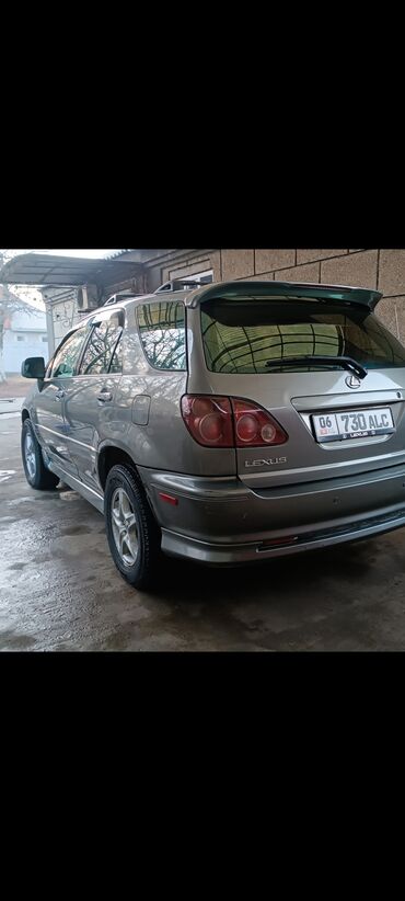 Lexus: Lexus RX: 2000 г., 3 л, Автомат, Бензин, Внедорожник