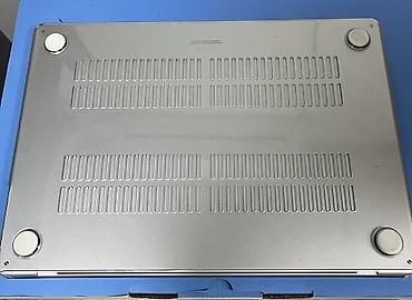 macbook pro m3: İşlənmiş Apple MacBook, 15 ", Apple M3, 512 GB, Rayonlara çatdırılma, Ödənişli çatdırılma, Ünvandan götürmə — 3