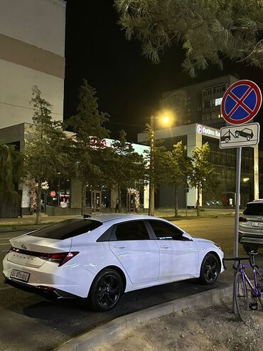 елентра хундай: Hyundai Elantra: 2020 г., 1.6 л, Вариатор, Бензин, Седан