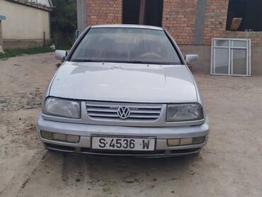 купить запчасти на опель вектра б: Volkswagen Vento: 1994 г., 1.8 л, Механика, Бензин, Седан