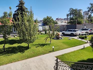 московская манаса: 1100 м², 6 комнат и более, 4 мкр — 6