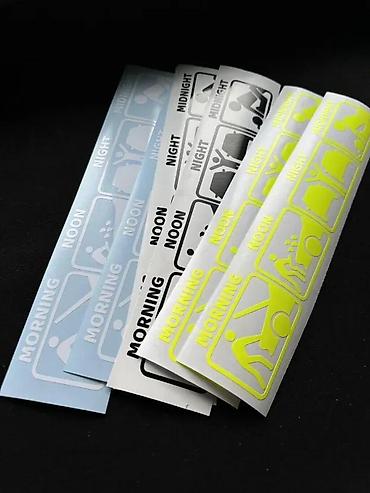 Delovi za motocikle: 3d stikeri - stikeri po želji - 1985 📌 opis: 3d stikeri za motore - — 2