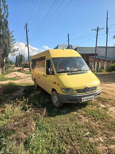 карманный машинка: Mercedes-Benz Sprinter (длинная база, высокий потолок), жёлтый — 2
