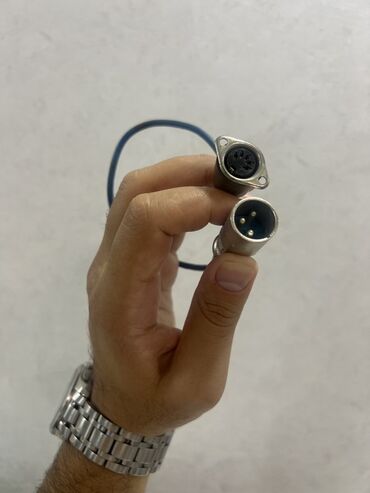 lazerli mala: 3 pinli XLR kabellər dəsti - 1 ədəd erkək (male) XLR konnektor və 1