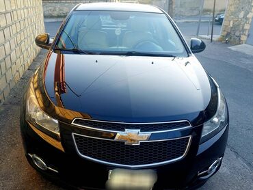 salon ucun kreslolar: Chevrolet Cruze: 1.4 l | 2012 il | 175269 km Sedan