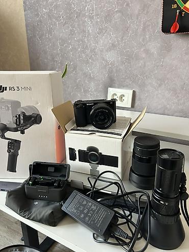 Другие аксессуары для фото/видео: Срочно продаю‼️ - Sony zv-e10 (как новый) - обьектив китовый 16-50мм at lalafo.kg — 1 Другие аксессуары для фото/видео: Срочно продаю‼️ - Sony zv-e10 (как новый) - обьектив китовый 16-50мм — 1