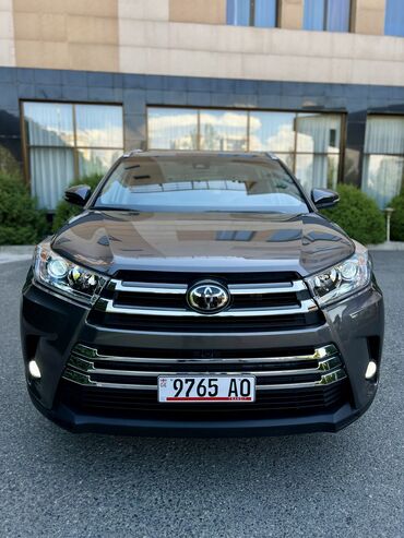 тайо: Toyota Highlander: 2018 г., 3.5 л, Автомат, Бензин, Внедорожник