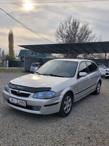 Mazda: Mazda 323: 1999 г., 1.6 л, Механика, Бензин, Хэтчбэк