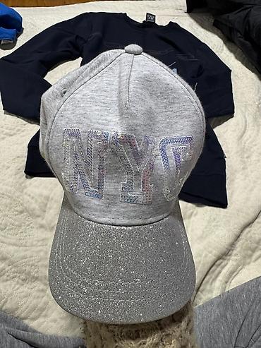 Dəstlər, kostyumlar: Coxsu amerikadan alinib . Hamsi cox yaxwi veziyyetdedir. Her biri 1. 2 — 23