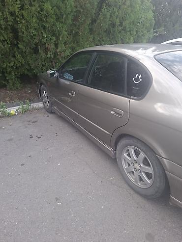 освещение салона: Subaru Legacy: 2001 г., 2 л, Автомат, Газ, Седан — 2