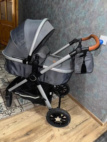 usaq kaleskasi: Milana…Endirim Kidilo kaleska qiymeti 90man Yaxwi veziyyetde cox az