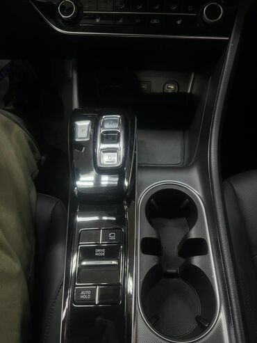 Hyundai: Hyundai Sonata: 2019 г., Гибрид, Седан — 12