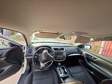 Nissan Altima: 2018 г., 2.5 л, Автомат, Бензин, Седан — 4