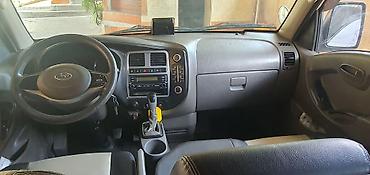 hummer h3: Hyundai Porter II, двухкабинный бортовой грузовик. Практичный — 6