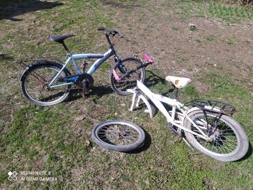 два велосипеда: Вело детские надо камеры поменять за два 3000сом