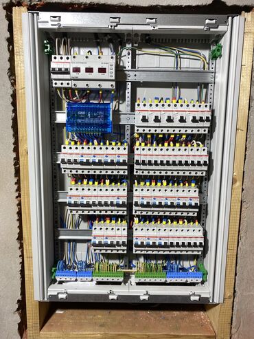 Другие услуги: УСЛУГИ ЭЛЕКТРИКА Бишкек #электрик #электромонтажныеработы — 9