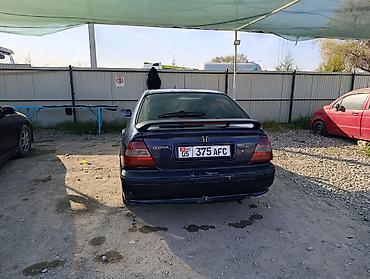 Унаа: Honda Civic: 1999 г., 1.6 л, Кол менен иштөөчү, Бензин, Седан — 1