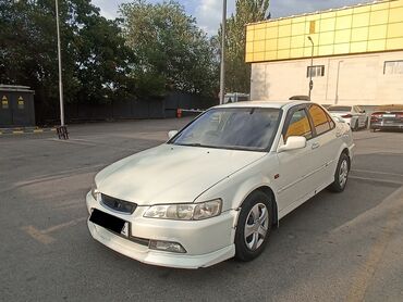 авто в рассрочку автомат: Honda Accord: 2002 г., 1.8 л, Автоматические, Бензин, Седан