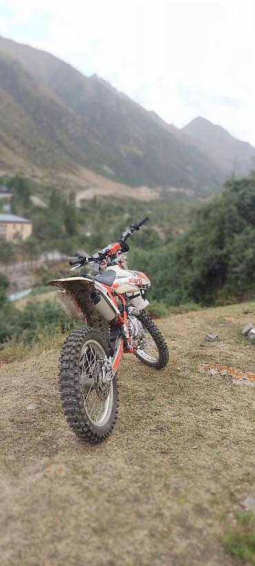 Унаа: Kayo К2 250 эндуро/кросс . - Двигатель: одноцилиндровый 4‑тактный — 2