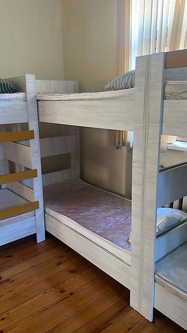 *ZB* *İKİMERTEBELİ KRAVAT* QİYMET *150 AZN* olcu *1*2* matras var
