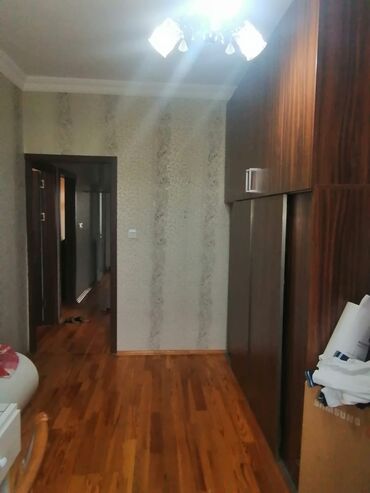 Otaqların satışı: Satış üçün mənzil – geniş və işıqlı. - Planlaşdırma: iri qonaq otağı — 7