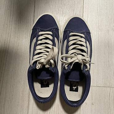 вулкани: Vans оригинал✅ Заказывала на Farfetch. Оказались немного велики — 1