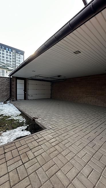 Продажа коттеджей и домов: Два новых дома на соседних участках в современном европейском стиле — 7