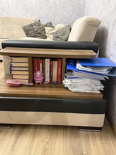 Divanlar: L‑şəkilli yumşaq bazalı künc divanı - Rəng: açıq bej oturma və arxa — 3